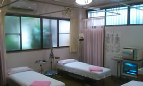 象山鍼灸院治療室１